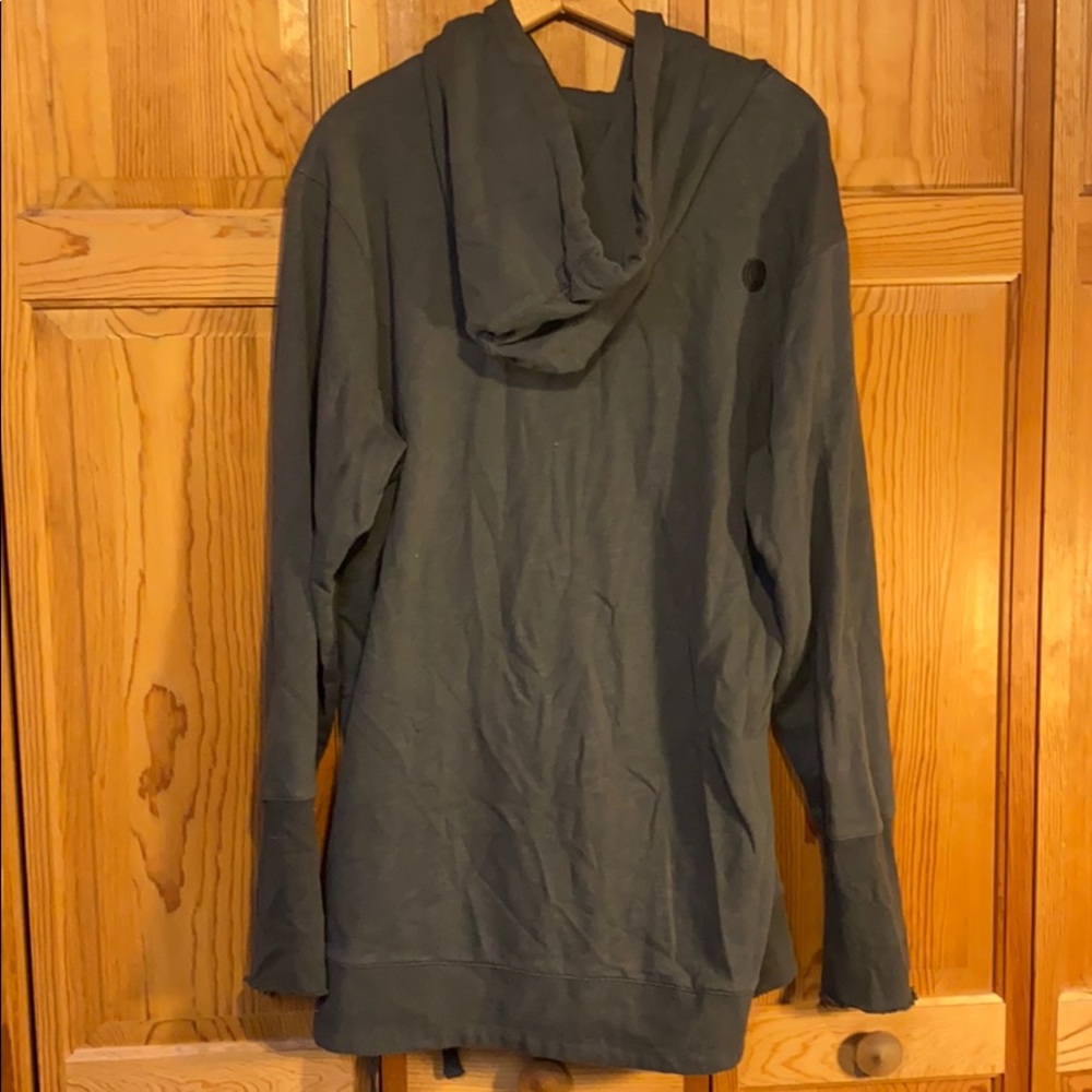 Volcom Sweatshirt - Picture 4 of 4